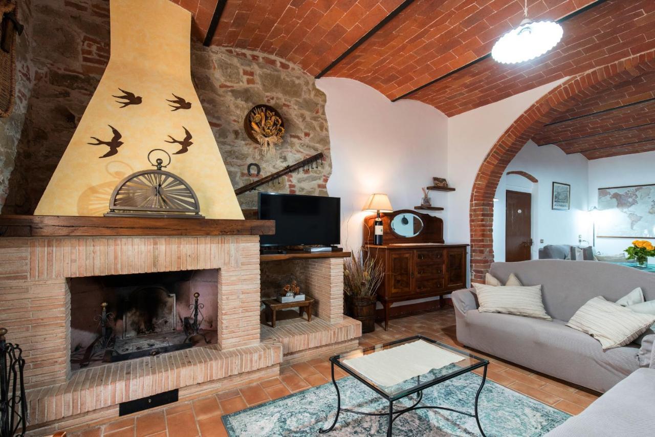 Infinito Villa Sinalunga Luaran gambar